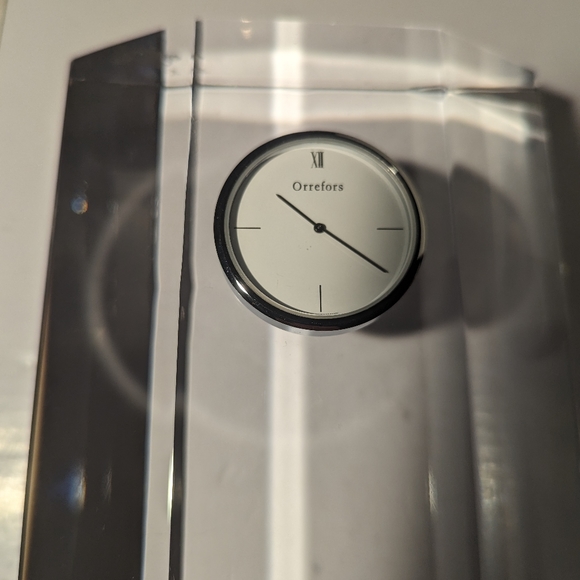 Orrefors Crystal Clock - Picture 8 of 10